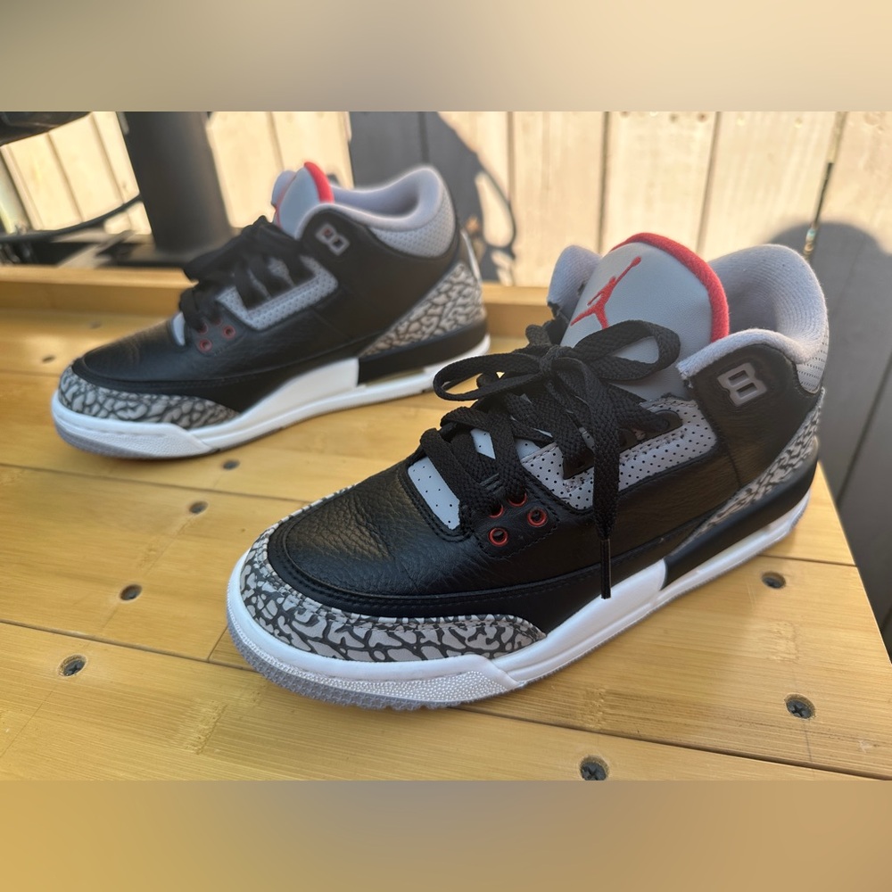 Air Jordan 3 Retro OG BG Black Cement 2018 size 6Y - Picture 3 of 11